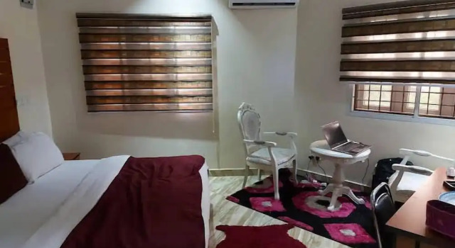 Alim Royal Hotel and Suites, Prenota Hotel Hotel a Bwari con parcheggio, Parcheggio