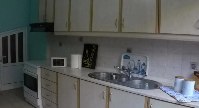 Апартаменты 73sq Apt near Athens and Piraeus port with backyard