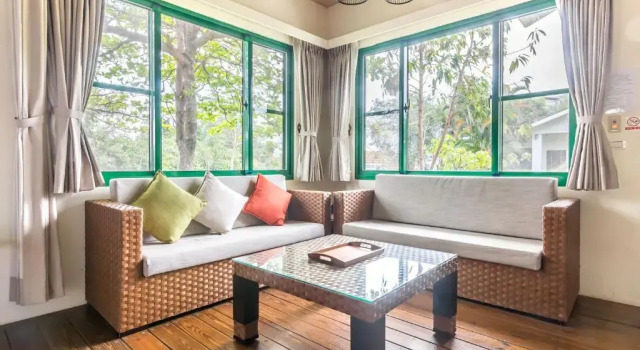 Luksusowy bungalow z widokiem na ogród Ville Greensward
