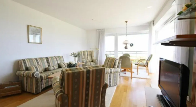 Ferienwohnung 2 im Strand Palais, Забронировать Отель Отели Куксхафен с бассейном, рядом с Музей кораблей в Дунене, Бассейн