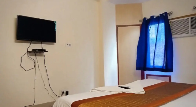 Номер Deluxe Hotel Mohan Noida