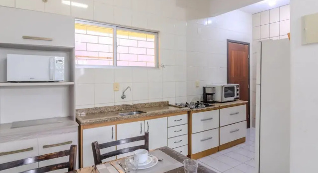 Вилла Casa 600m da Praia Central c/ garagem 3 qts NRR128