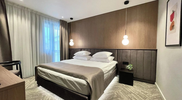 Двухместный семейный номер Standard с балконом Grand Hotel Coroana