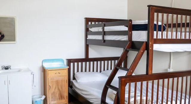Трёхместный номер Standard Auberge de Jeunesse Les Balcons