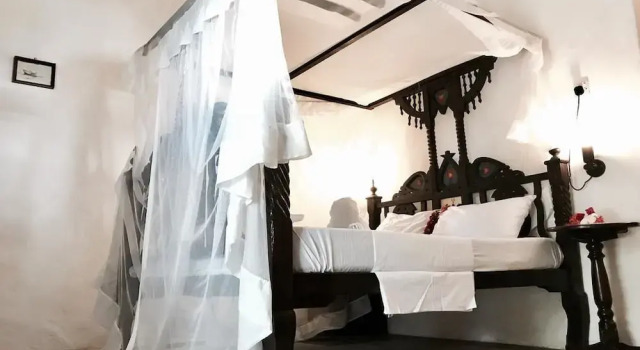 Coco Beach Hotel