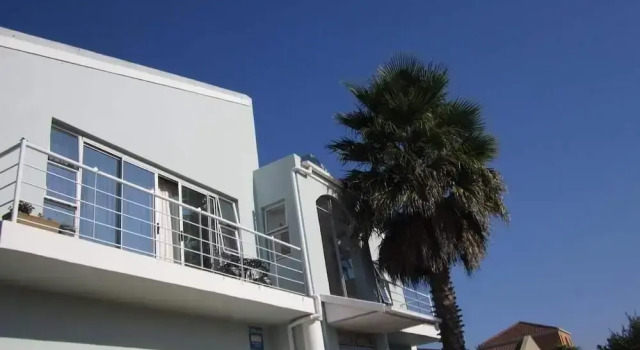 Two Owls Guest House