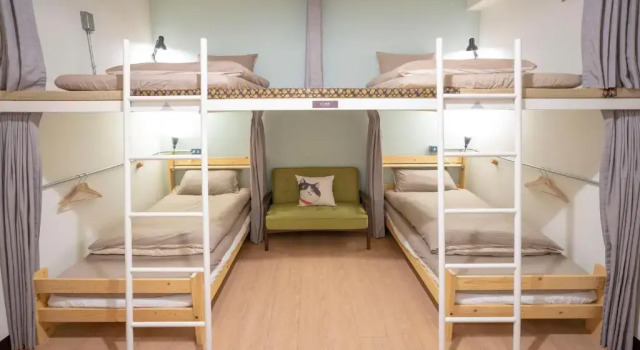 Кровать в общем номере Lento Hostel