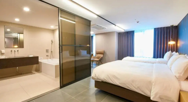 Run Of House Hotel tt
