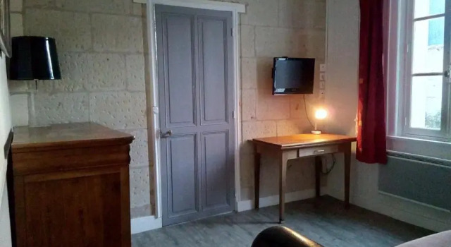 maison plein pied de 30m² avec terrasse .Saumur, Rezerwuj Hotel Saumur 