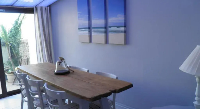 Holiday House Pembroke Dock, Забронировать Отель Пембрук Пембрукшир