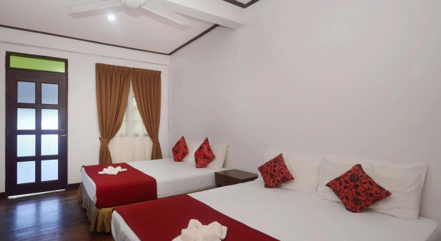 Redang Holiday Beach Villa
