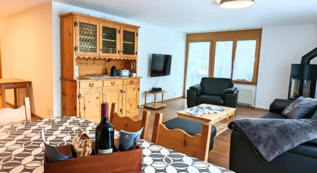 Апартаменты с 3 комнатами Ferienwohnungen Wallis - Randa bei Zermatt