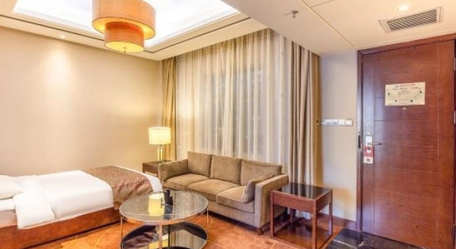 Suite tripla familiare Classica Yihe Hotel