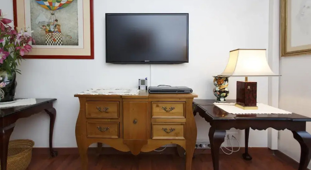 Prince of Wales Apartment, Забронировать Апартаменты/квартира Отели Канн с парковкой, рядом с Le Croisette Casino Barriere de Cannes, Парковка