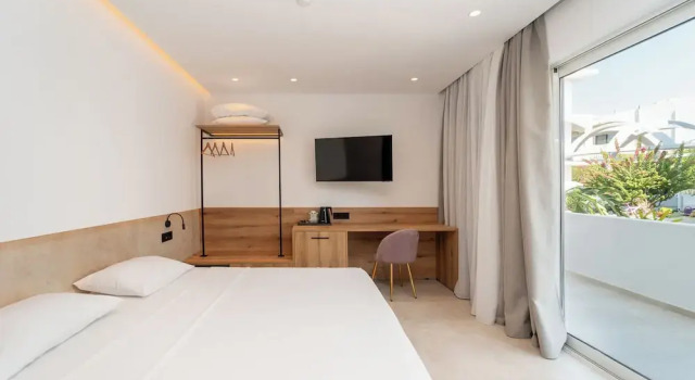 Студия Paloma Seaesta Cabanas