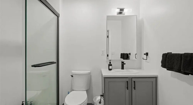 Апартаменты Luxe 2BR Suite in South End Charlotte