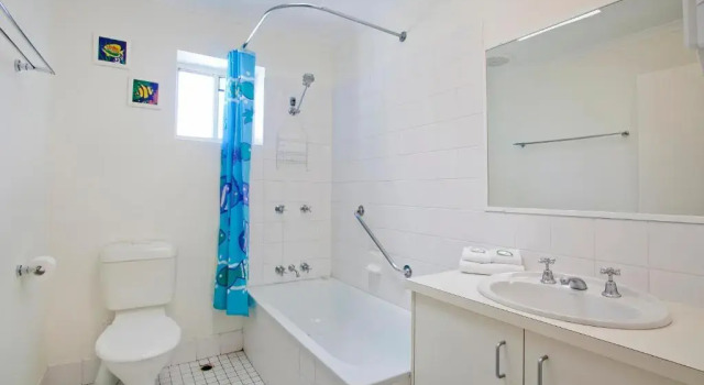 Апартаменты с 2 комнатами Beach Breakers Resort