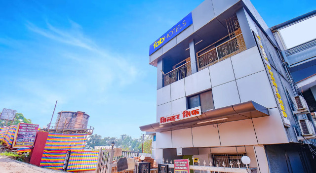 FabHotel Hillview Furnished Stays