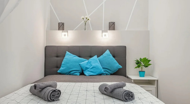 Quiet Downtown Haven  2Br | A/C | Free Parking, Забронировать Апартаменты/квартира Апартаменты Будапешта, рядом с Торговый центр Corvin Plaza, Апартаменты/квартира