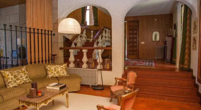 Captivating 6-bed House in Grijó