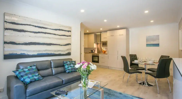 Апартаменты Superior с 2 комнатами с видом на город St Stephen's Green District Apartments 2
