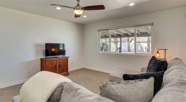 Desert Retreat Near Lake Havasu w/ Backyard Oasis