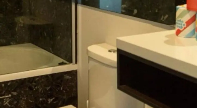 Апартаменты с 5 комнатами с балконом Silverski Rooms and Apartments