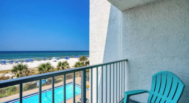Коттедж c 1 комнатой с балконом Sun-kissed by Avantstay Beachfront Access