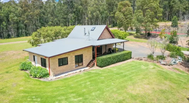 Вилла с 3 комнатами Clarendon Forest Retreat