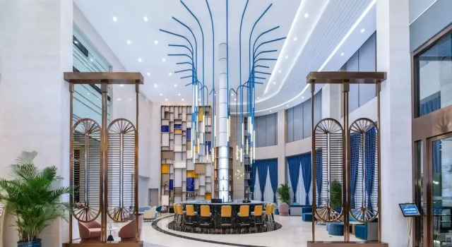 Golden Tulip Wuhan Wangjiawan, Забронировать Отель Ухань Хубэй