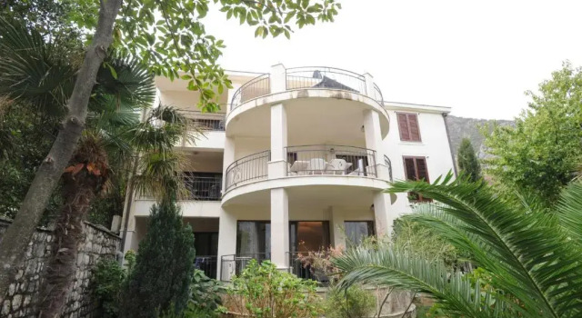 Апартаменты с балконом Apartments Feral