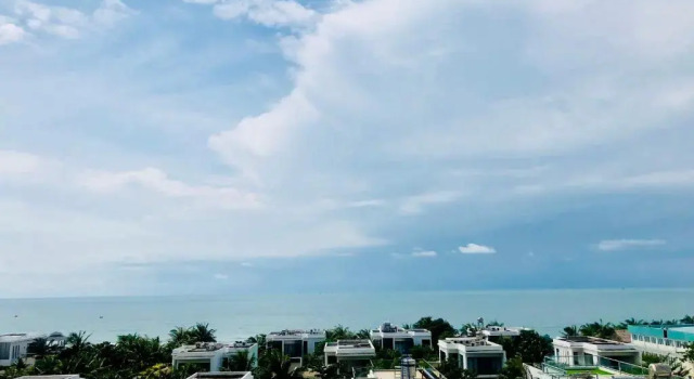 Вилла рядом с пляжем VILLA ARIA RESORT, THE SEA BY 10m,Biển và hồ bơi riêng