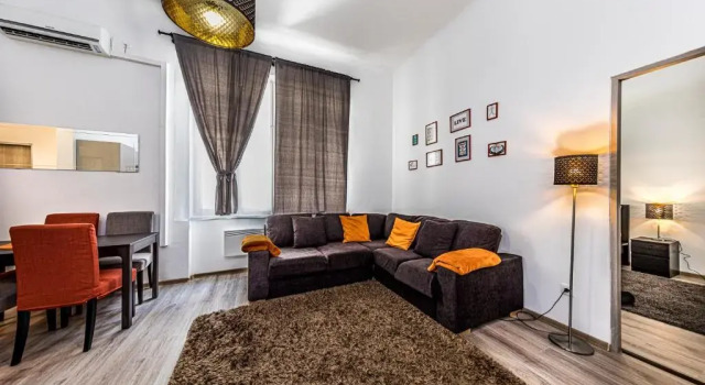Precious Spot, Varaa Hotelli Budapest Budapest