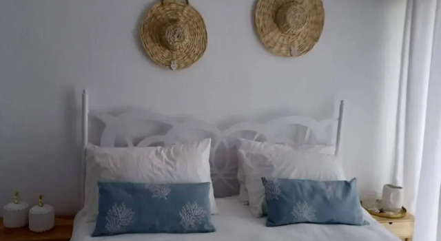 Holiday House near Beach, Book Vacation Home  