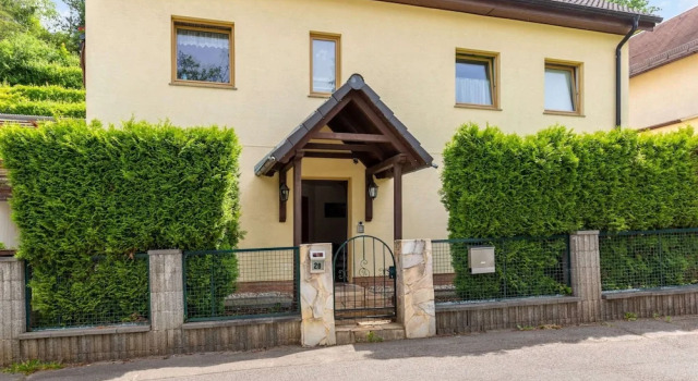 Апартаменты с балконом Cosy Apartment in Dresden With Balcony and Swimming Pool