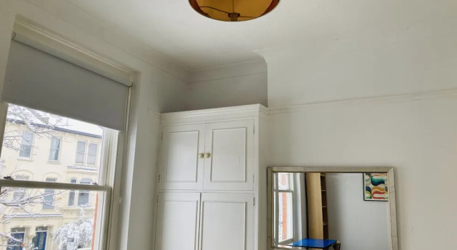 Impeccable 1-bed Apartment in London, Varaa Huoneisto Asunnot kohteessa Merseyside, Huoneisto