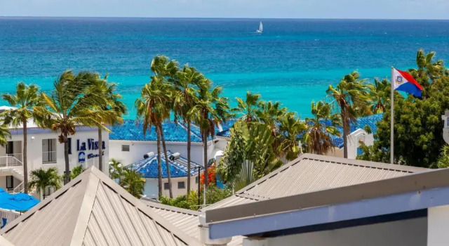 Люкс Deluxe La Vista Beach Resort
