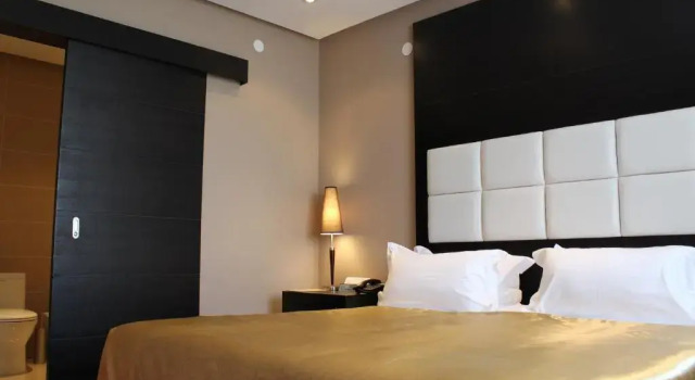 Люкс Business Manhattan Astana Hotel