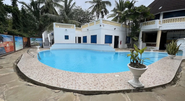 Villa med altan Kivuli Villas Diani-3 Bedrooms