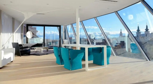 Апартаменты с балконом Schlossberghotel