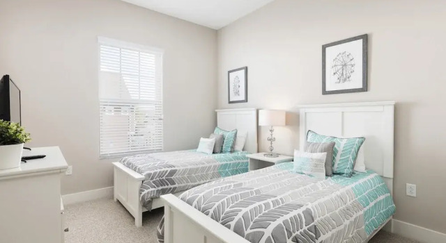 5 BR 6 BA Villa | 2634 Sunrise Shores Drive