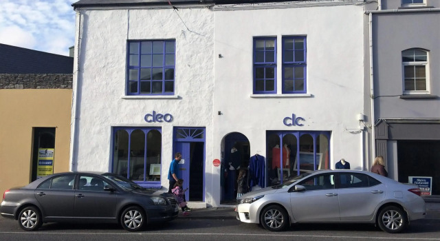 Cleo Gallery Apartments, Rezerwuj Apartament Hotele w Kerry z parkingiem, Parking