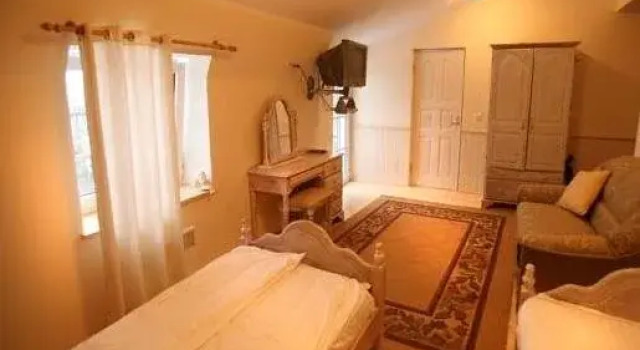 Villa Valge Kroon, Reservar Vila Hotéis em Otepaa com piscina, Piscina