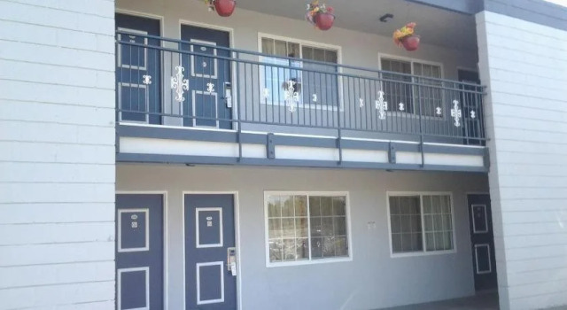 Holiday Motel - Santa Maria, Забронировать Мотель Санта-Мария Central Coast California