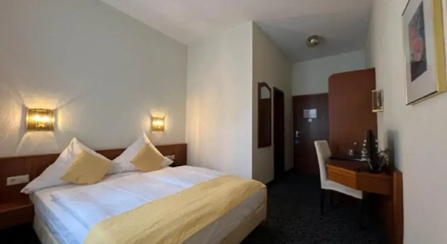 Трёхместный номер Standard Stadthotel