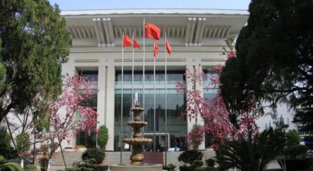 Lian Yun Hotel, Boek Hotel Hotels in Yunnan met parkeren, Parkeren
