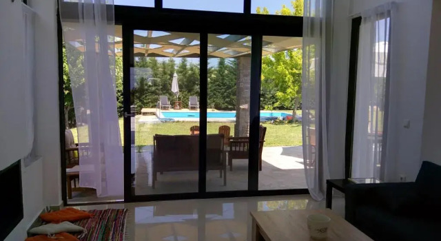 Вилла Sunny Sani Luxury Villas