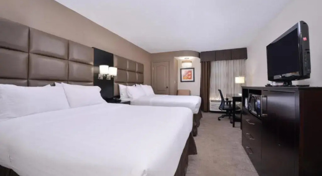 Run of House Holiday Inn Express Burlington by IHG
