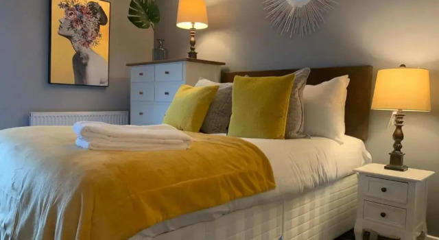 Merchant City Modern 1 Bed Executive Flat, Забронировать Отель Отели Glasgow & The Clyde Valley с парковкой, Парковка