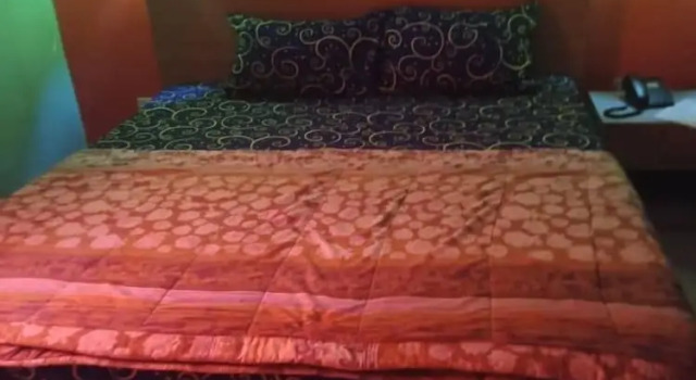 Jemadex Kings Hotel, Buchen Sie Hotel SPA-Hotels in Ikorodu, SPA